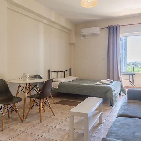 Elia Mini Suites 7 Лариса Экстерьер фото